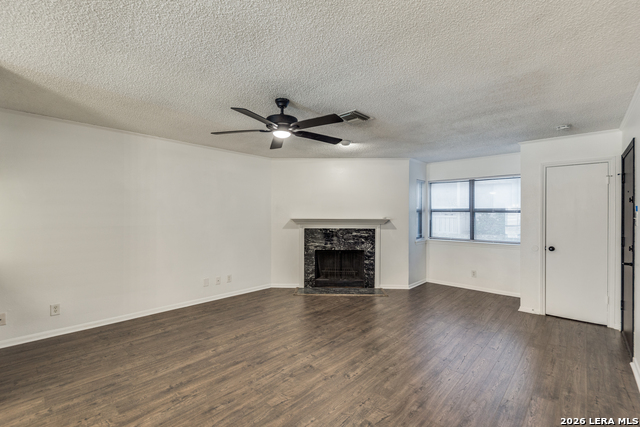 Image 5 of 32 For 7738 Chambers Rd  501