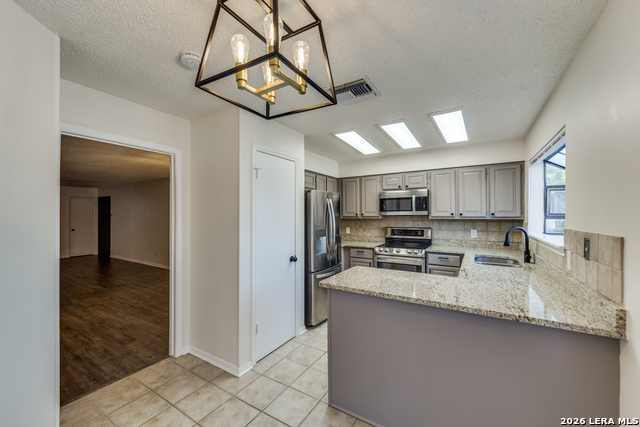 Image 9 of 32 For 7738 Chambers Rd  501