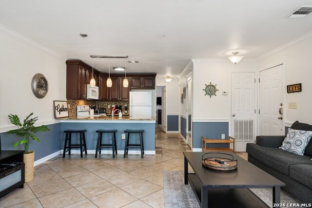 Details for 730 Mather E # 301, New Braunfels, TX 78130