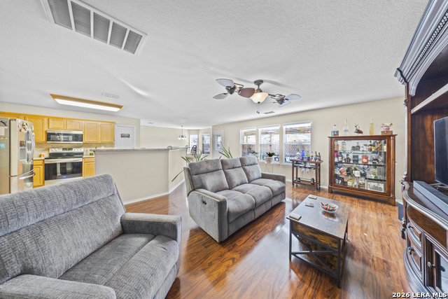 Image 10 of 33 For 307 Big Hawk