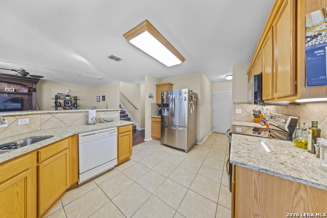 Image 13 of 33 For 307 Big Hawk