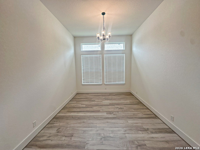 Image 13 of 24 For 418 Corwin Springs