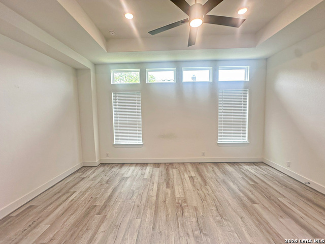 Image 18 of 24 For 418 Corwin Springs