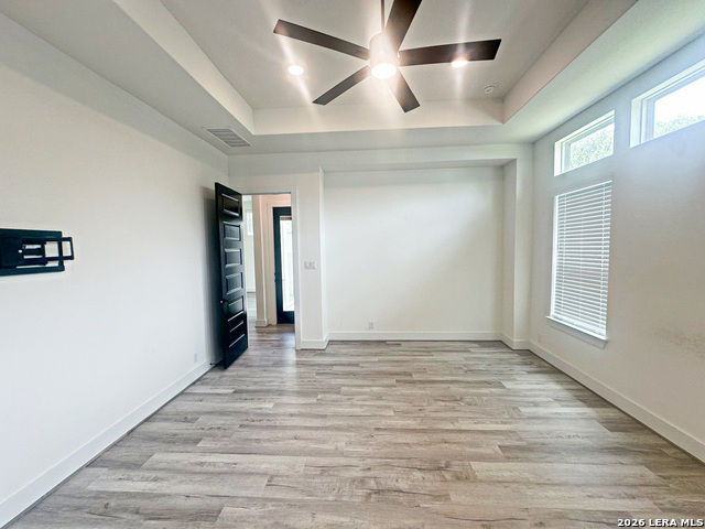 Image 19 of 24 For 418 Corwin Springs