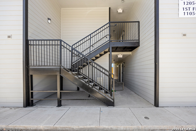 Image 15 of 18 For 138 Ware Blvd  1102