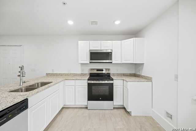 Image 8 of 18 For 138 Ware Blvd  1102