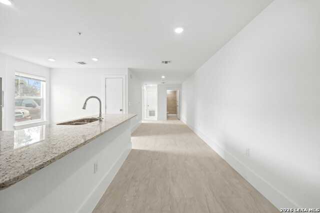 Image 18 of 18 For 138 Ware  1103