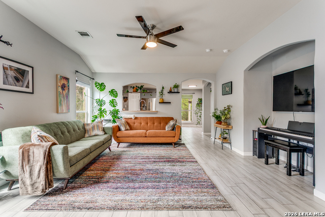 Image 9 of 22 For 10810 Copper Pot