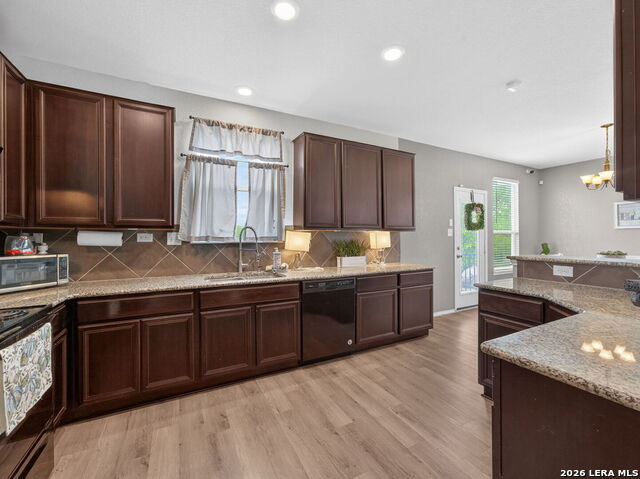 Image 13 of 39 For 7235 Dulce  