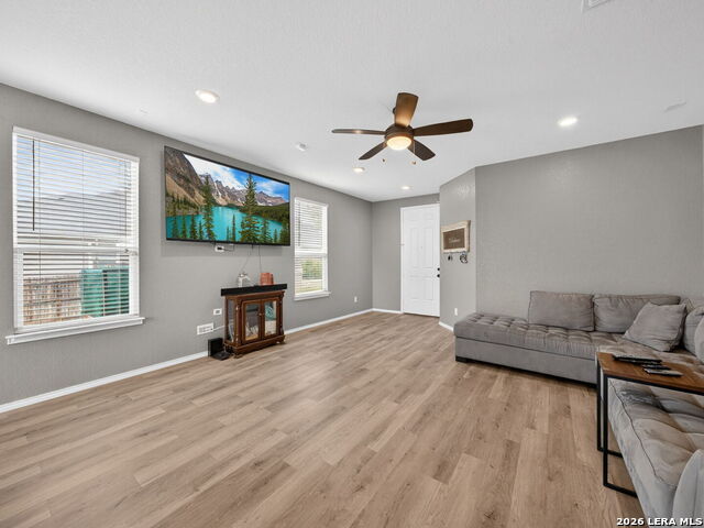 Image 16 of 39 For 7235 Dulce  