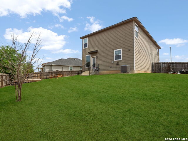 Image 27 of 39 For 7235 Dulce  