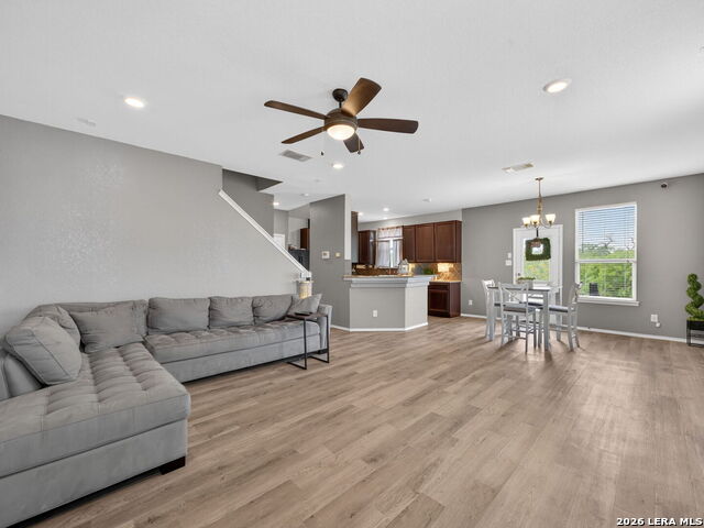 Image 31 of 39 For 7235 Dulce  