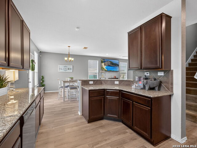 Image 35 of 39 For 7235 Dulce  