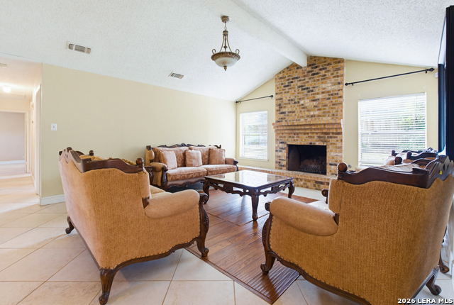 Image 5 of 24 For 6430 Ridge Forest Dr