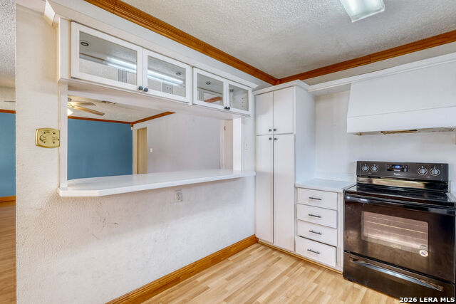 Image 5 of 26 For 5434 Green Grove Dr