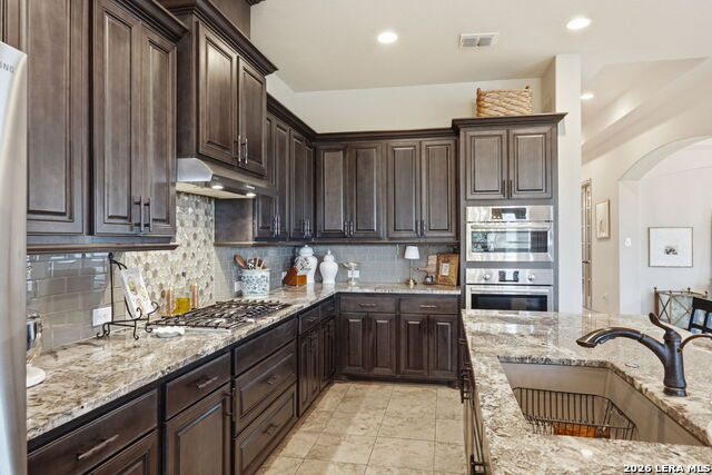 Image 28 of 65 For 27233 Nichols Pass