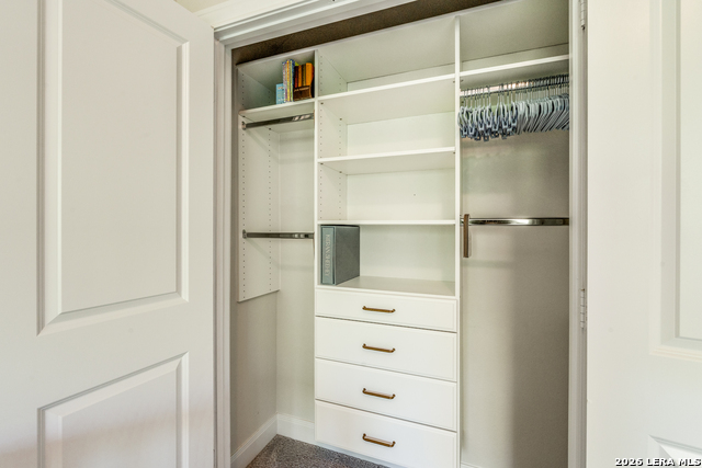 Image 16 of 37 For 639 Bindseil