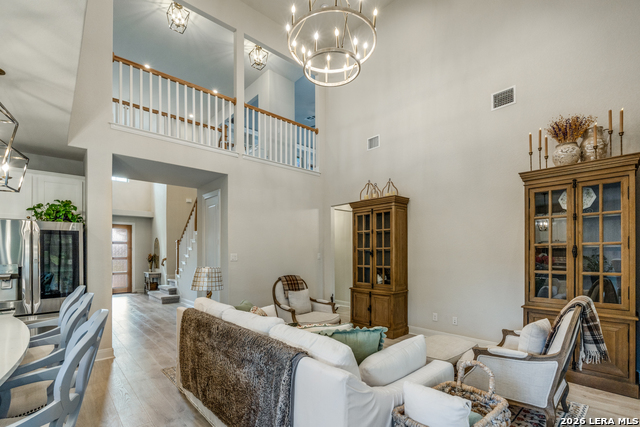 Image 21 of 37 For 639 Bindseil