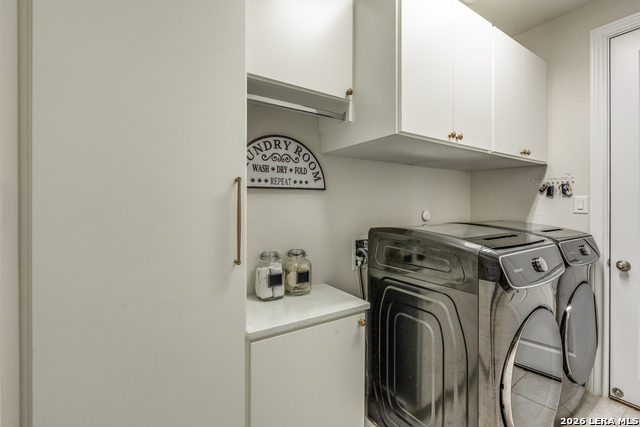 Image 27 of 37 For 639 Bindseil