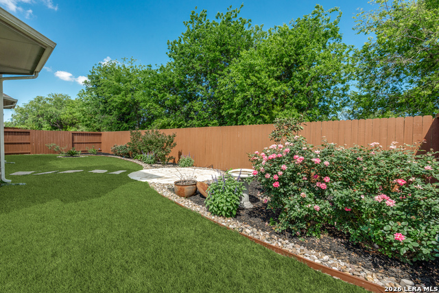 Image 35 of 37 For 639 Bindseil