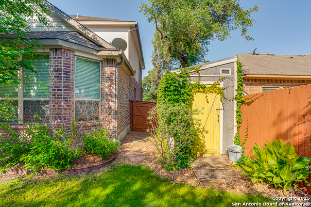 Image 19 of 44 For 28710 Pfeiffers Gate