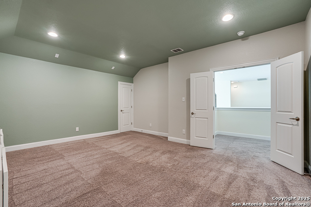 Image 26 of 44 For 28710 Pfeiffers Gate