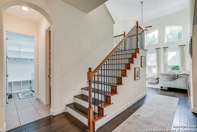 Image 6 of 44 For 28710 Pfeiffers Gate