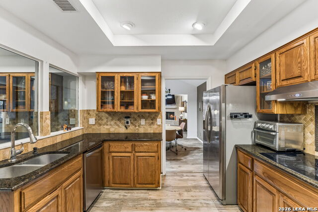 Listing photo id 13 for 3442 River Path