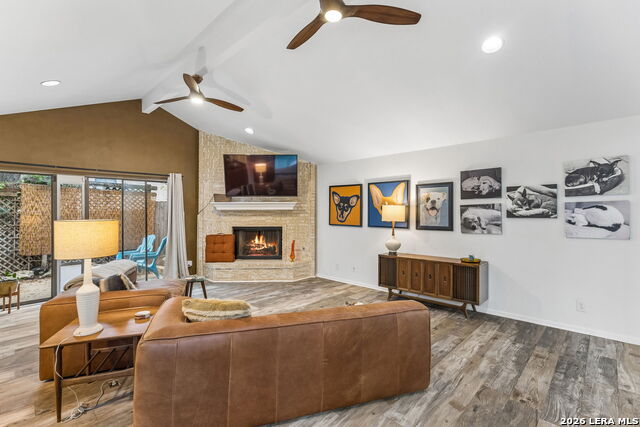 Listing photo id 22 for 3442 River Path