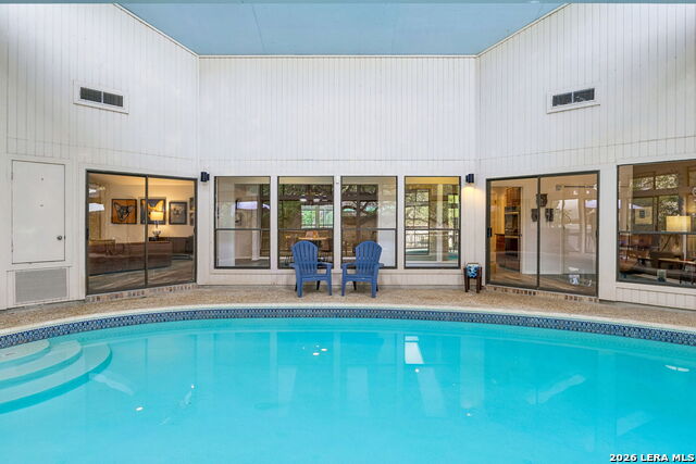 Listing photo id 35 for 3442 River Path