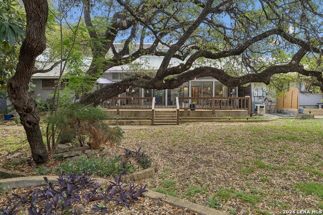 Listing photo id 40 for 3442 River Path