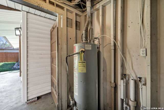 Image 27 of 33 For 331 Saipan Pl