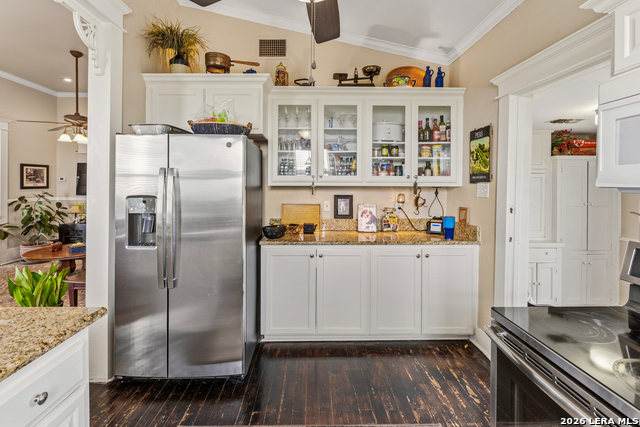 Image 9 of 60 For 4515 Stapper Rd