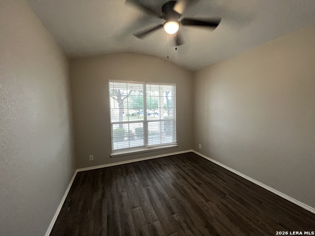 Image 4 of 22 For 663 Tom Kemp Dr