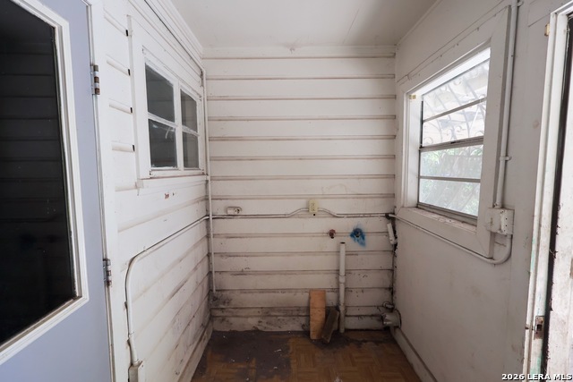 Image 12 of 15 For 654 Ellor Dr