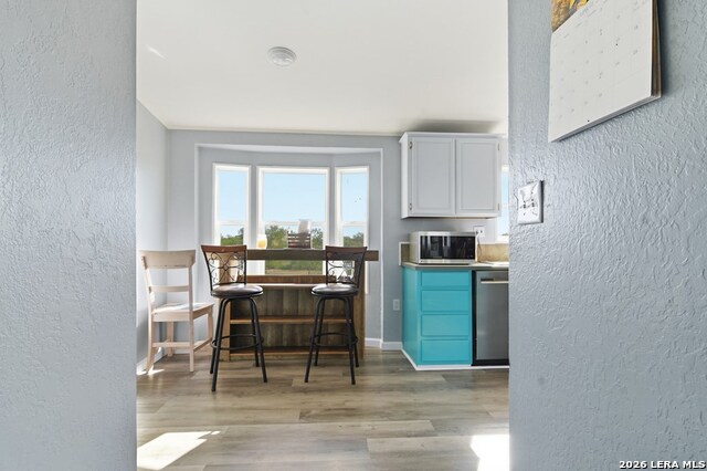 Image 8 of 37 For 247 Pr 4550  