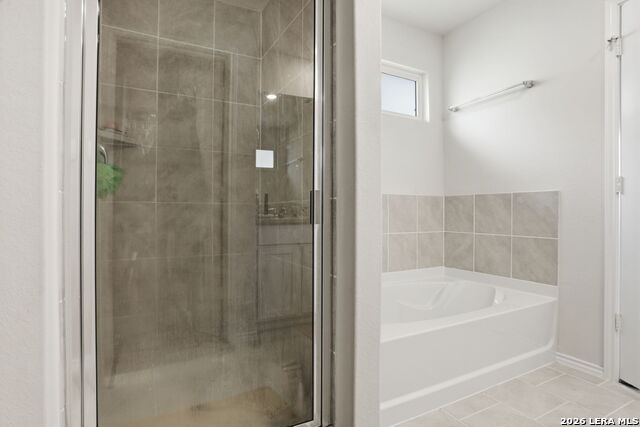 Image 15 of 21 For 3656 Victory Copper