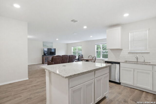 Image 9 of 21 For 3656 Victory Copper