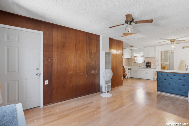 Listing photo id 0 for 442 Humboldt St