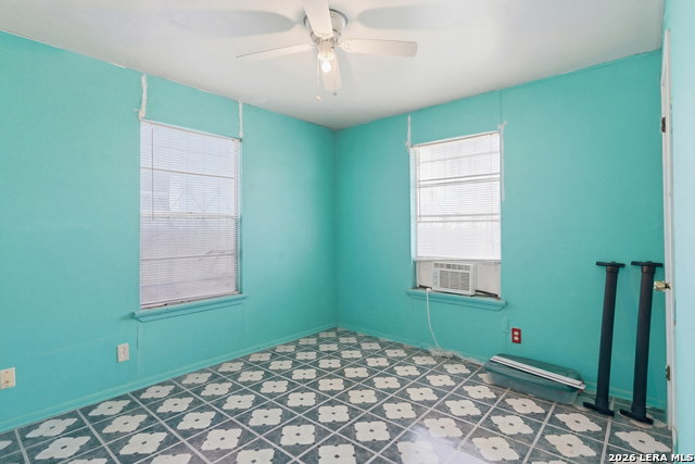 Listing photo id 6 for 442 Humboldt St