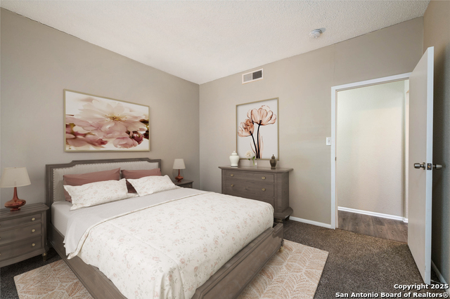 Image 18 of 28 For 1819 Babcock Rd  704