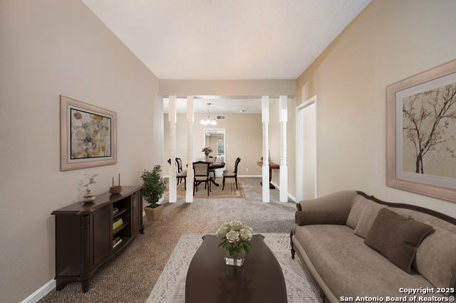 Image 3 of 28 For 1819 Babcock Rd  704