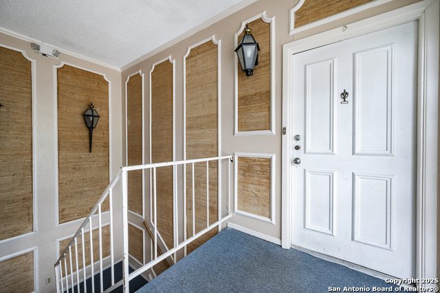 Image 4 of 28 For 1819 Babcock Rd  704