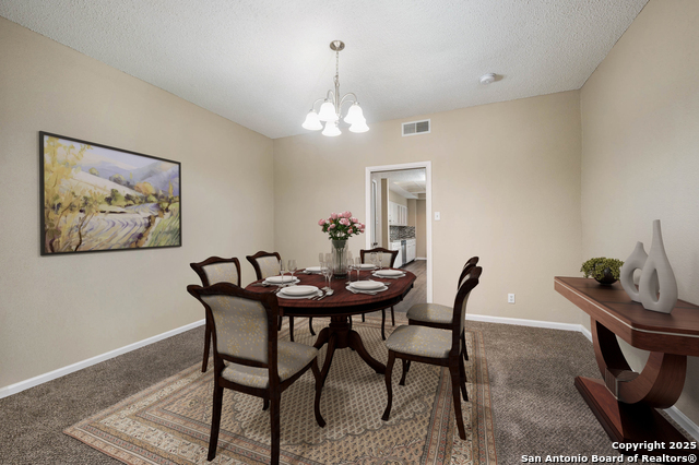 Image 6 of 28 For 1819 Babcock Rd  704