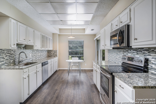 Image 9 of 28 For 1819 Babcock Rd  704