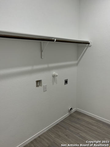 Image 13 of 21 For 2164 Griffith