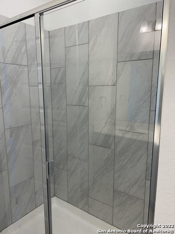 Image 15 of 21 For 2164 Griffith