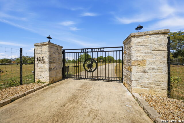 Image 6 of 38 For 126 Juniper Ln