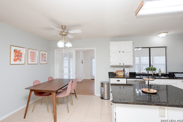 Image 13 of 42 For 13718 Pebble Point Dr