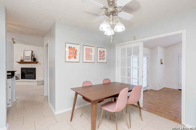 Image 25 of 42 For 13718 Pebble Point Dr